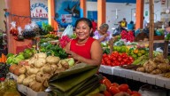 Productores rurales llevan alimentos frescos al mercado de Carrillo Puerto