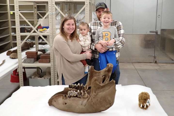 Grand Rapids museum to unveil complete mastodon found in West Michigan