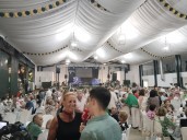 Bormujos celebra la tradicional Cena de Mayores en la Feria con música y ambiente festivo