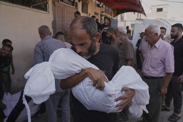 Qatar urges a Gaza ceasefire after ‘positive response’ from Hamas
