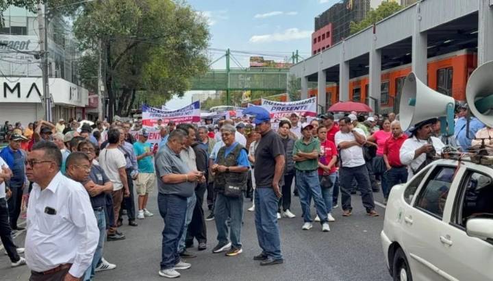 Transportistas anuncian mega bloqueo en CDMX para el 1 de septiembre
