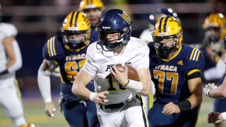 Week 1 football roundup: Portland, P-W, Leslie among winners