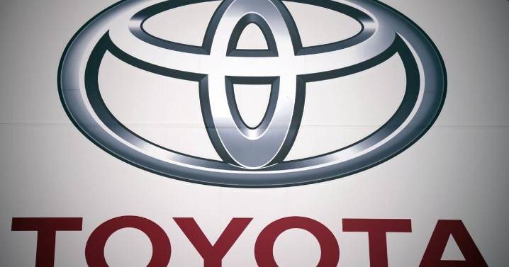 Toyota reporta caída del 37% en ganancias y reduce pronóstico por aranceles de Trump