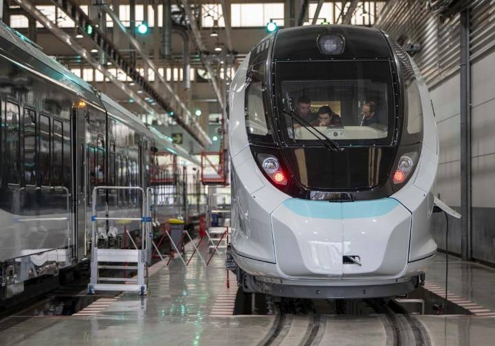 Cantabria incrementa las dudas sobre la llegada de los nuevos trenes en 2026