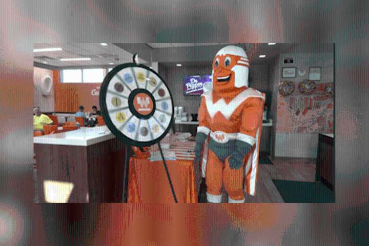 Gun Barrel City Whataburger celebrates 75th anniversary