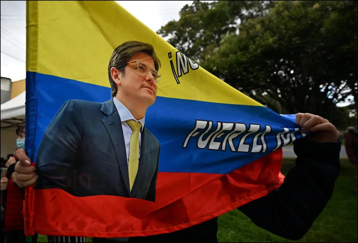 Tras atentado en Colombia, muere el candidato presidencial Miguel Uribe
