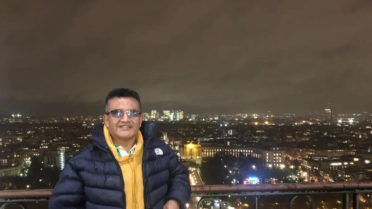 Falleció en Suiza el periodista Fredy Calvache tras una larga lucha contra el cáncer: familia confirma su deceso