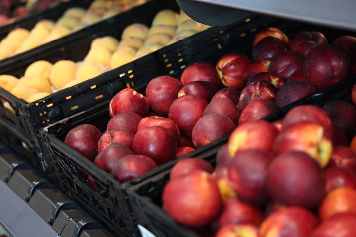Condenan a dos años de prisión a una directora financiera que estafó a una empresa de frutas más de 154.000 euros