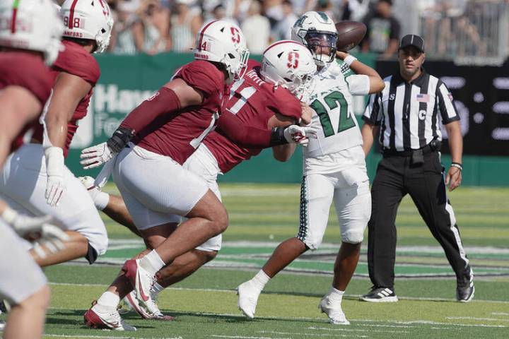 Injured QB Alejado expected to play against Arizona, UH coach Chang says