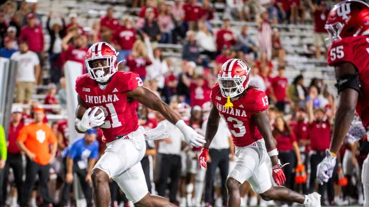Indiana football linebacker Rolijah Hardy is a projected starter