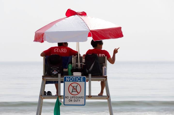 ‘Unattended death’ at Mass. beach turns out to be a blanket