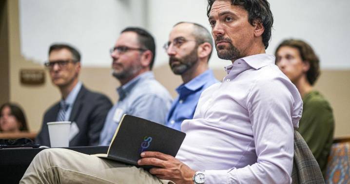 'All right, I'm tired': Santa Fe County recesses Rancho Viejo Solar hearing till Aug. 26