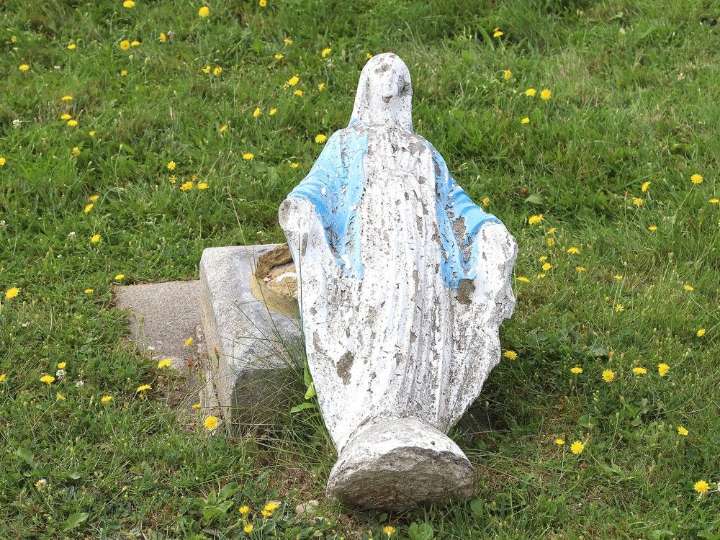 Mike Parent says Sudbury cemetery on Lasalle Boulevard needs attention