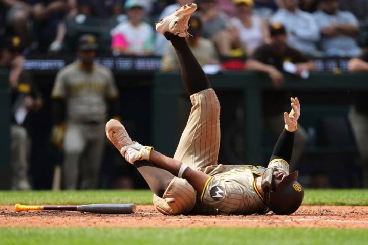 Padres Daily: Not their best against the best; easy does it; Is Freddy still ready?