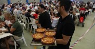 Callos y empanadas alimentan las fiestas en Lobios y Allariz