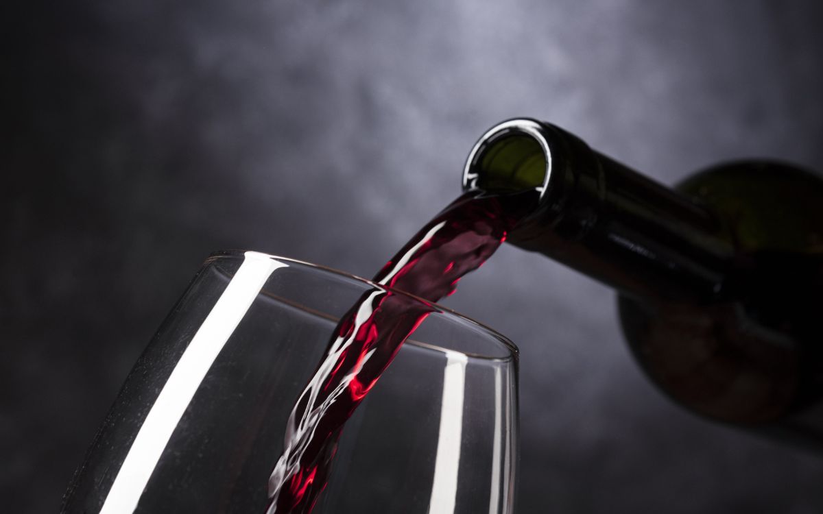 México importa más de cien millones de litros de vino, con España como principal proveedor