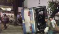 Volcamiento de autobús en El Calvario dejó 20 heridos en Caracas