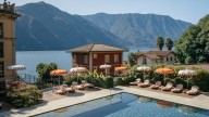 Want to cool off in summer? Lazy rivers and big pools are the answer