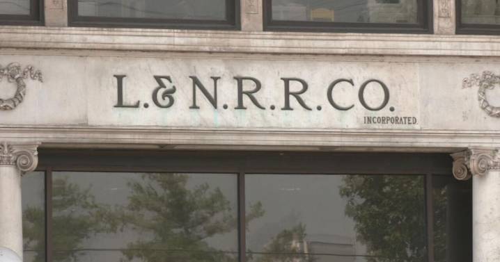 New driver's license branch opens on West Broadway near downtown Louisville