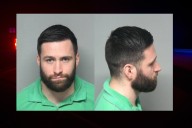 Maestro acusado de delitos sexuales con un estudiante en Randolph