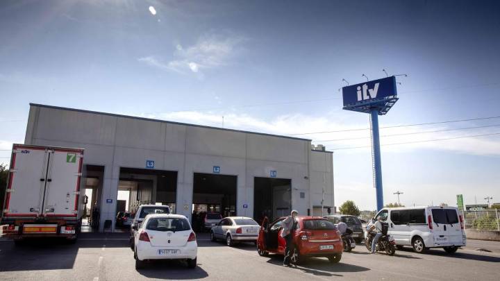 ITV con defectos leves: ¿puede multarte la DGT aunque sea favorable?