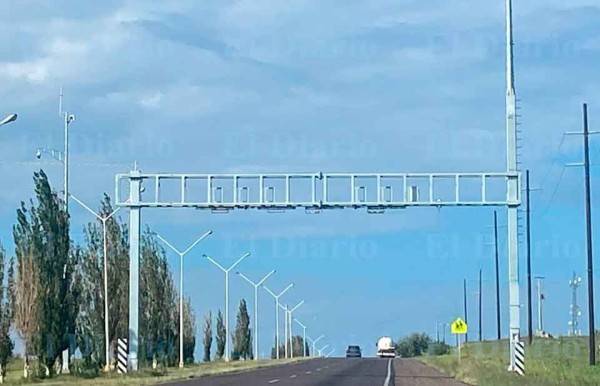 Cortan cableado de 7 arcos centinela en carreteras de la región occidente
