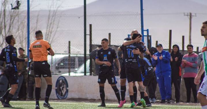 Deportivo Rincón aplastó a Kimberley y se metió en la zona de clasificación del Federal A