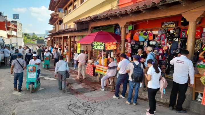 Considerable demanda de la gastronomía regional durante el informe gubernamental