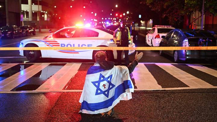 Man accused of killing Israeli Embassy staffers indicted on federal hate crimes charges
