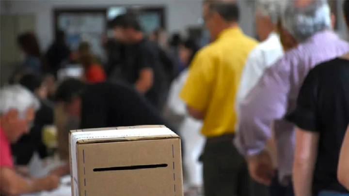 Se conoció cuánto cobrarán las autoridades de mesa en las elecciones: hasta 120 mil pesos