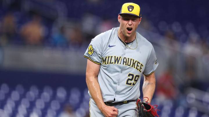 First-place Brewers put All-Star closer Trevor Megill on 15