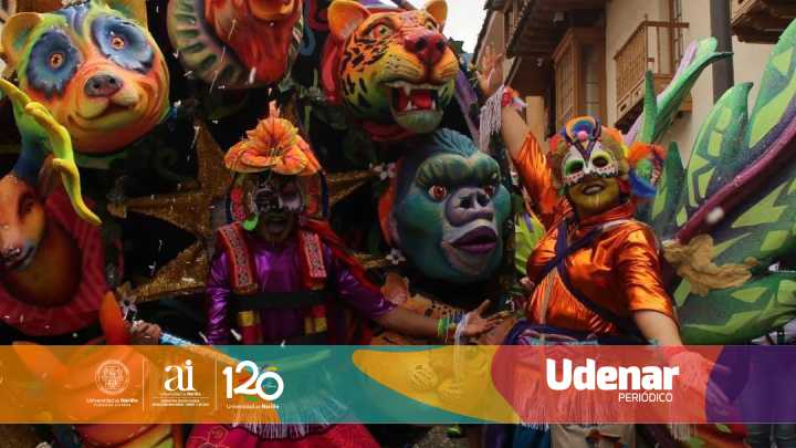 EL CARNAVAL DE NEGROS Y BLANCOS LLEGÓ A LA CAPITAL DEL...