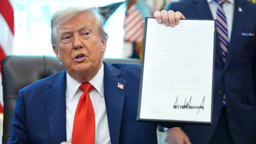 Trump moves to ban flag burning despite Supreme Court ruling