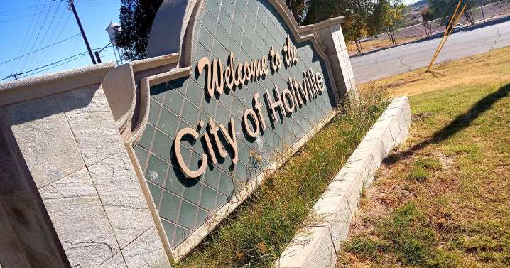 Holtville City Council holds closed session with no announcement