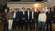 Llaryora le puso carne al asado de intendentes peronistas que se suman al club de gobernadores