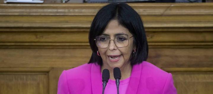 Venezuela exige a EE.UU. alejarse de sus costas y ocuparse de sus "terribles problemas"