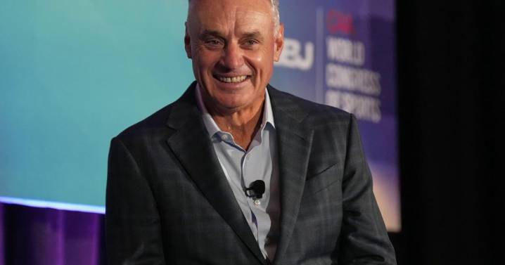 Tipsheet: Baseball owners ponder expansion, realignment options