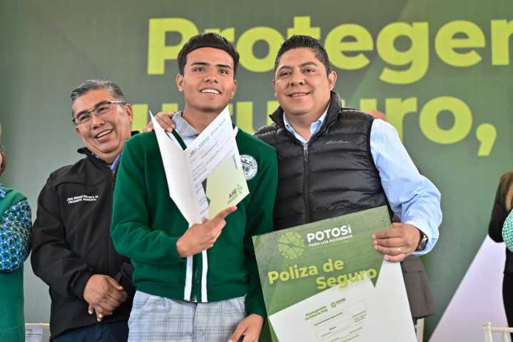 CON RICARDO GALLARDO FAMILIAS POTOSINAS TIENEN HOY MÁS INGRESOS ECONÓMICOS