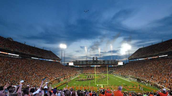 Why Dabo Swinney doesn't think new alcohol policy will impact Clemson vs LSU