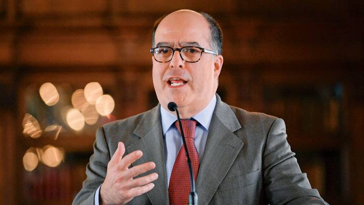 Julio Borges sobre las presiones de Estados Unidos contra Venezuela: “El régimen de Maduro está absolutamente asustado”