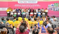 Delfina Gómez honra a defensores ambientales del Edomex