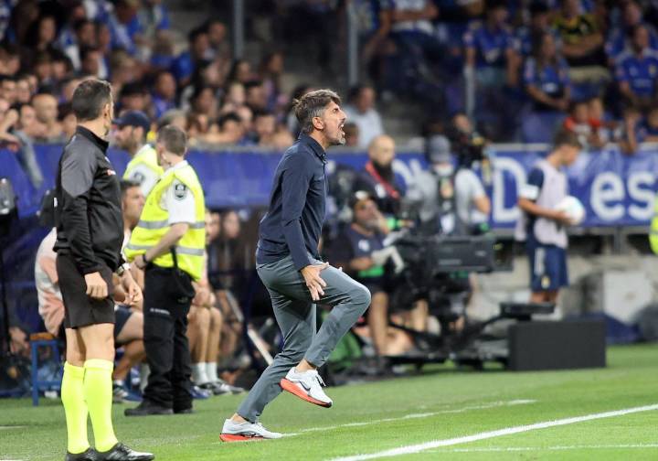 Paunovic: «Estoy orgulloso del equipo, pero los errores inocentes te castigan en Primera»