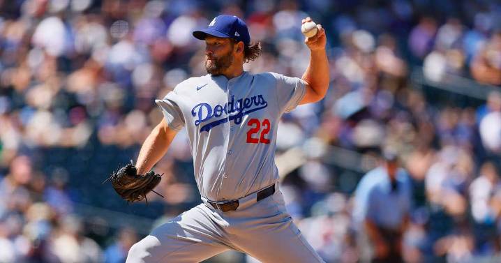 Freeman y Kershaw guían triunfo de Dodgers sobre Rockies