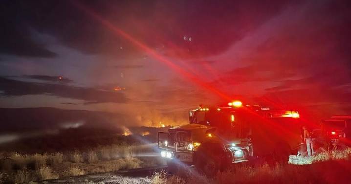 Firefighters contain large wildfire near Aberdeen, big blaze along border still raging