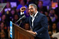 Nevada’s Horsford tours immigration facility after previous denial