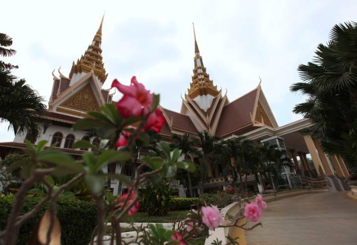 Cambodia passes law to revoke citizenship of people convicted of treason