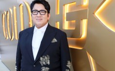 HYBE Chairman Bang Si-hyuk Pledges to Return to South Korea to Face Fraud Investigation, ‘Resolve the Allegations’