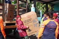 Luna entrega enseres a familias afectadas por inundaciones en Piar