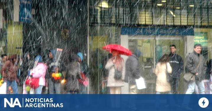 Alerta hoy por lluvias fuertes en una provincia: las recomendaciones