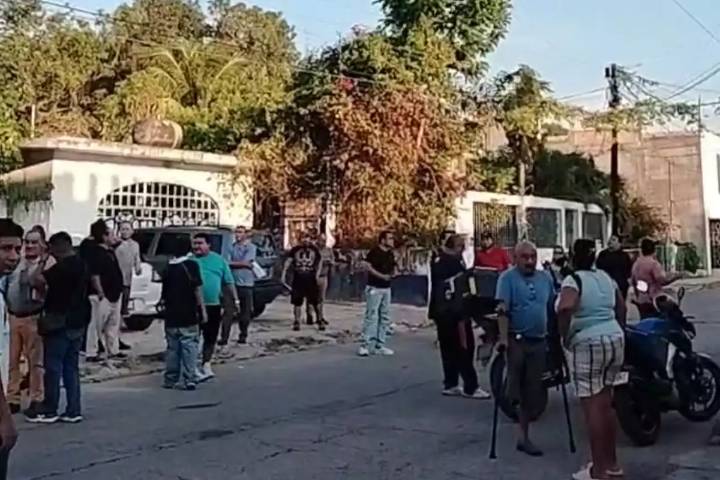 Protesta en Cancún: Choferes amenazan con bloquear calles por abusos del IMOVEQROO